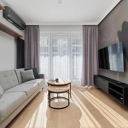 Bialowieska 69 - Ekskluzywny W Porcie Popowice Z Parkingiem I Balkonem - - Fair Wrocław