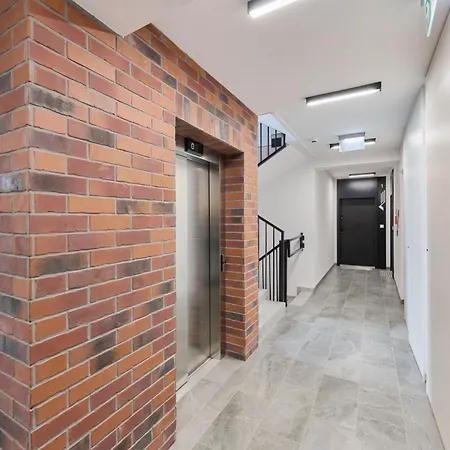 Bialowieska 69 - Ekskluzywny W Porcie Popowice Z Parkingiem I Balkonem - - Fair * Wrocław