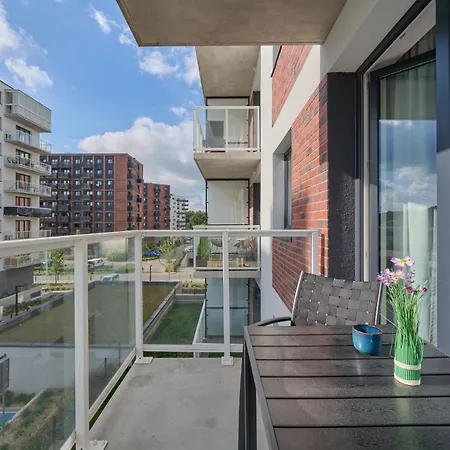 Bialowieska 69 - Ekskluzywny W Porcie Popowice Z Parkingiem I Balkonem - - Fair Vratislav